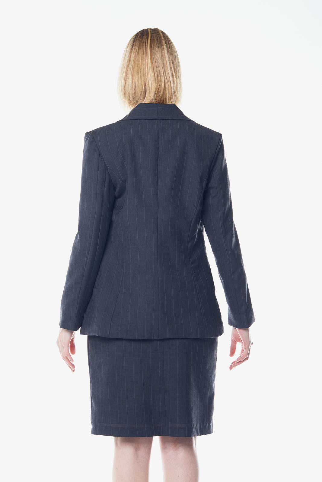 Tailor Wool Dark Grey Blazer - Define Your Elegance with Le Réussi